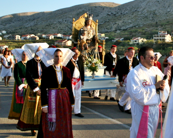 Pag: Vela Gospa i zavjetna procesija
