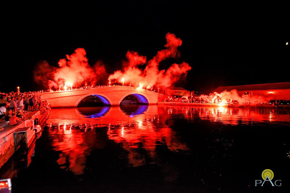 Ta bila paška noć