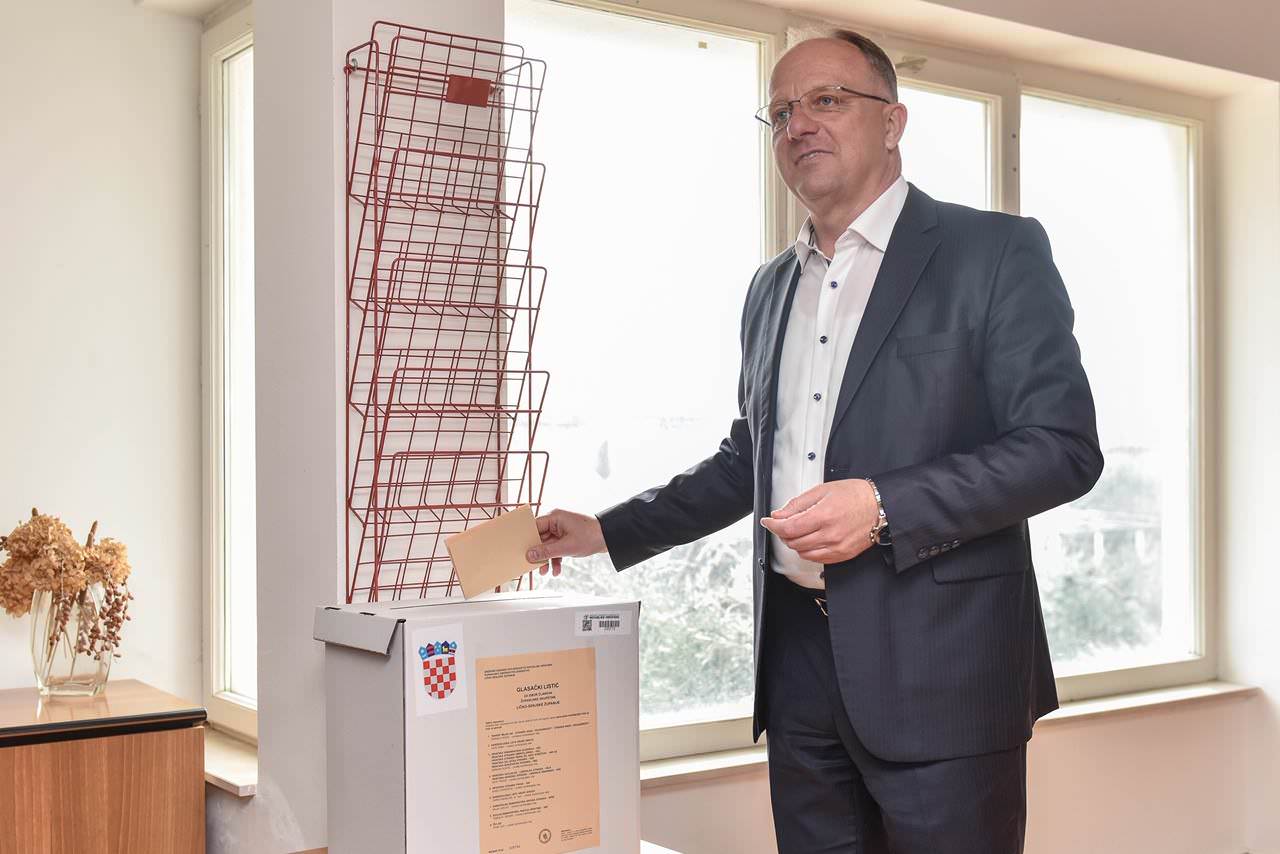 Izbori u Lici: Odličan uspjeh liste Bura promjena