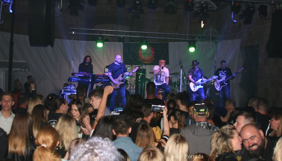 Moto klub “Paška bura” sjajnom zabavom obilježio 10. rođendan