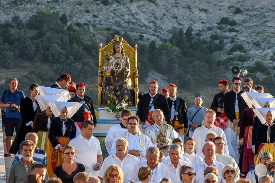 Pag: svečano obilježen blagdan Vele Gospe