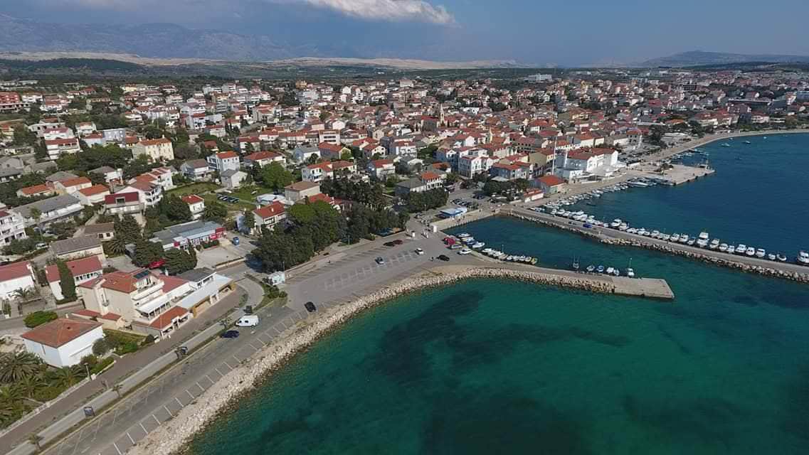 Grad Novalja: 3,1 posto više noćenja i 3,7 više dolazaka u odnosu na 2018.