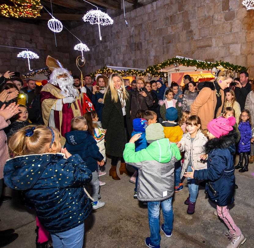 Pag: Adventska događanja u Drugom magazinu počinju 29. studenog