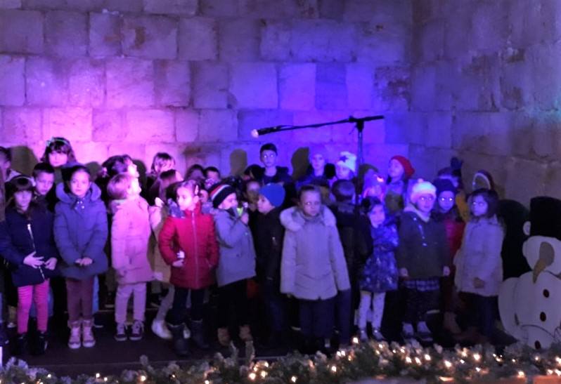 Paški mališani sudjelovali u programu “Dobro nam došla Sv. Lucija”