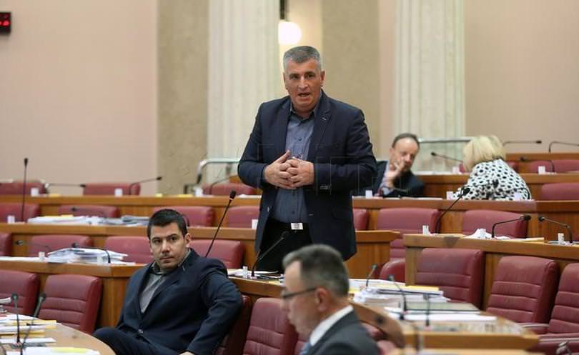 Izjava Mire Bulja o uvoznom paškom siru izazvala ogorčenje na otoku Pagu