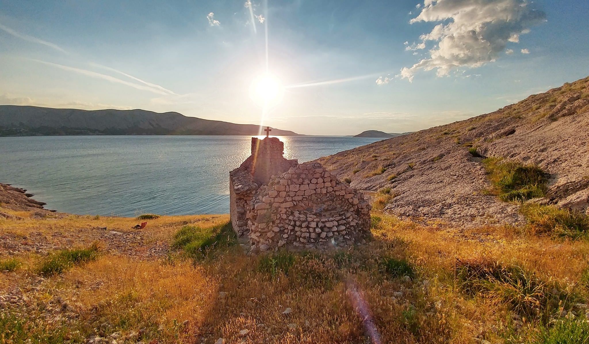 Pag je dobio i treću stazu za pješačenje po atraktivnom otočnom krajoliku, stazu “Mikula”