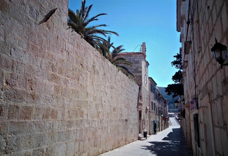 Uređuje se zgrada nekadašnjeg katastra u Veloj ulici u Pagu