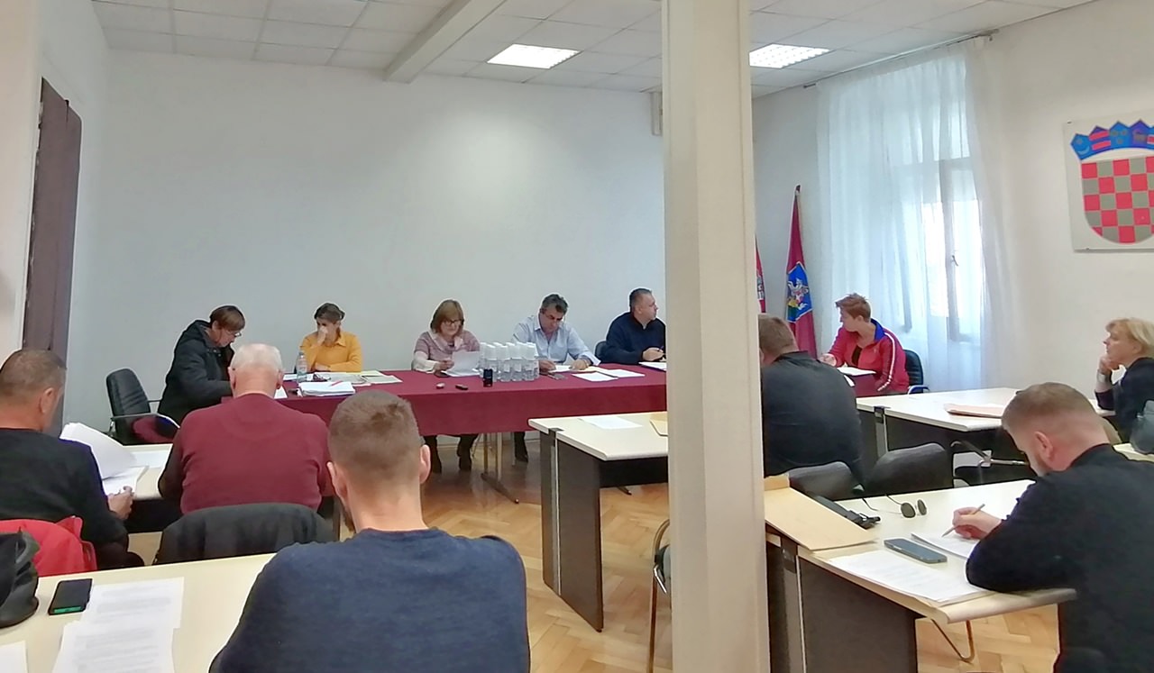 Pag: Prihvaćen je Kodeks ponašanja članova Gradskog vijeća Grada Paga