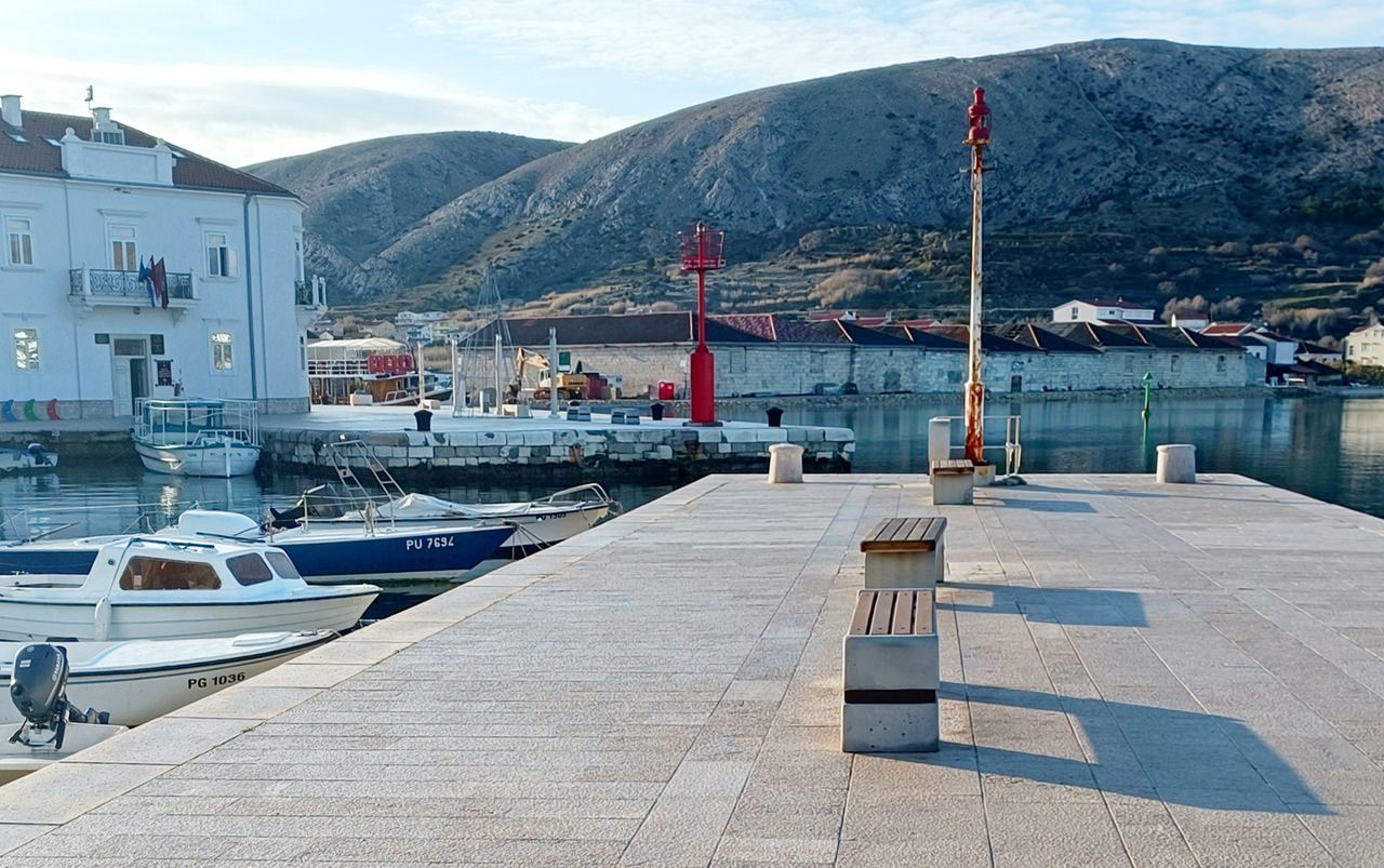 Grad Pag je osigurao 376. 200 eura za komunalnu infrastrukturu