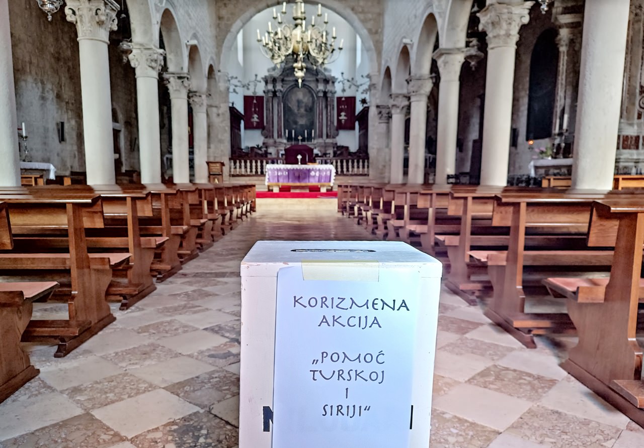 Župni ured Pag pokrenuo je korizmenu akciju prikupljanja pomoći za stradale u potresu u Turskoj i Siriji