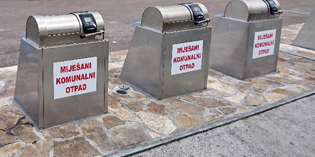 Grad Pag je dobio 32. 880 eura za zamjenu postojećih otpadomjera
