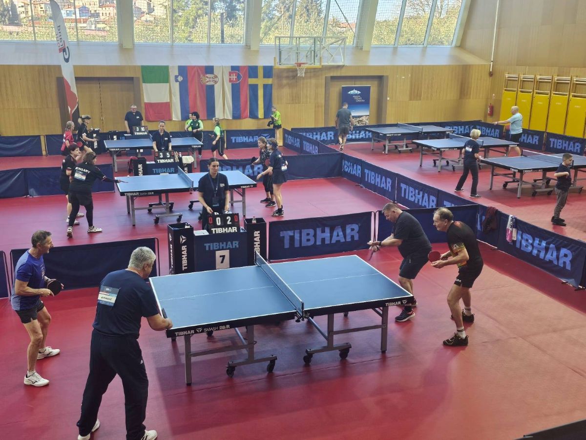 Paški stolnotenisači uspješni na turniru Stone Racket u Vrsaru