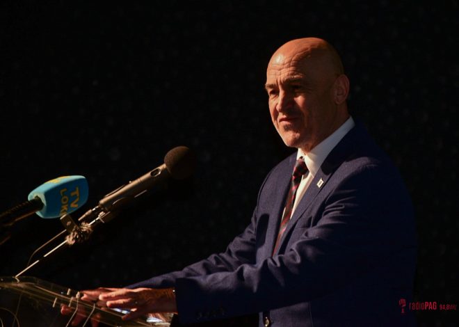 Ivan Dabo Đono u prvom krugu izbora izabran je za gradonačelnika Grada Novalje