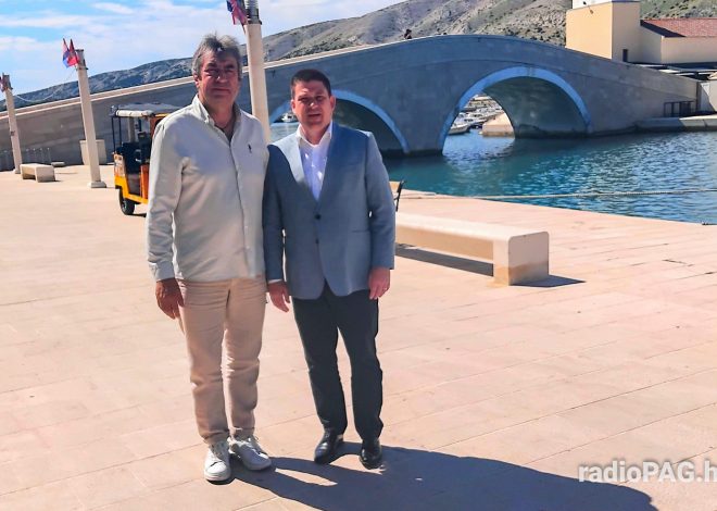 Ministar mora, prometa i infrastrukture Oleg Butković posjetio je Grad Pag
