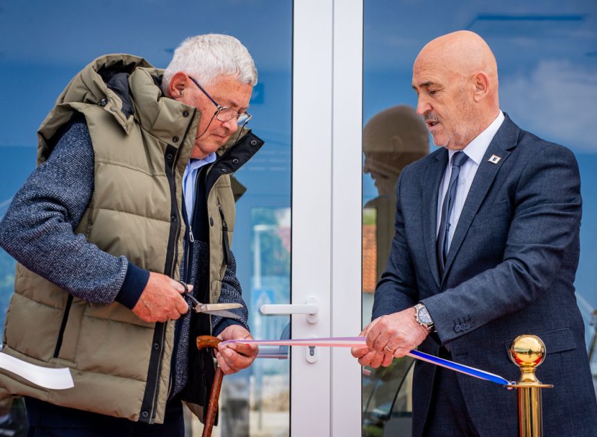 Novalja dobila novu Gradsku ribarnicu i tržnicu.