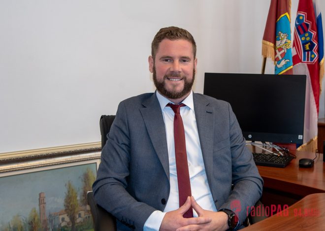 Grad Pag priprema niz infrastrukturnih i razvojnih projekata