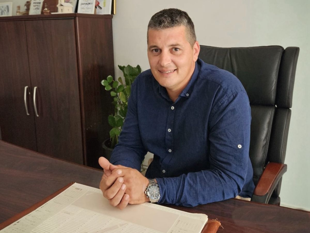 Šime Jurišić, načelnik Općine Povljana: Zajedno možemo graditi Povljanu kao ugodno i sigurno mjesto za život.