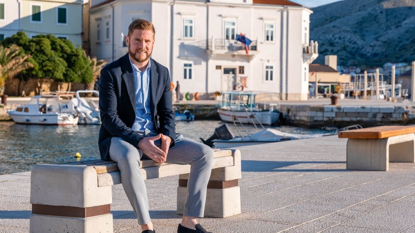 Stipe Žunić – poruka građanima novog gradonačelnika Grada Paga