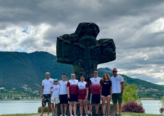 Dvije medalje paških veslača s regate na Ramskom jezeru