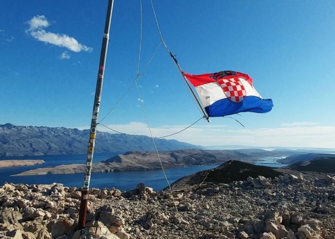 UHVDR grada Paga: obilježavanje 30 godišnjice “Oluje” na najvišem vrhu otoka Paga