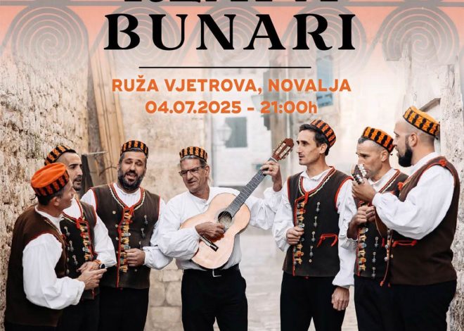 KLAPA BUNARI U NOVALJI: Večer dalmatinske pjesme pod zvijezdama