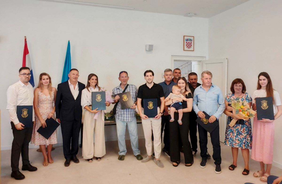 Pakoštane proslavile Dan Općine!