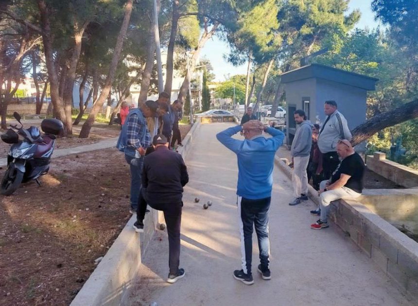 Nakon odigranog 3. kola Boćarske lige otoka Paga ekipa Kolan je na prvom mjestu