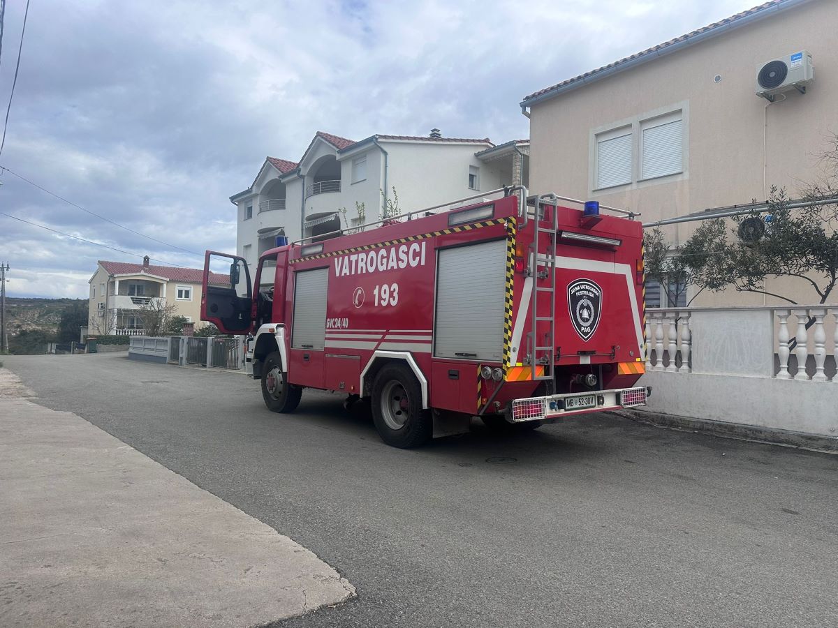 Niz raznolikih intervencija vatrogasaca JVP Pag u listopadu