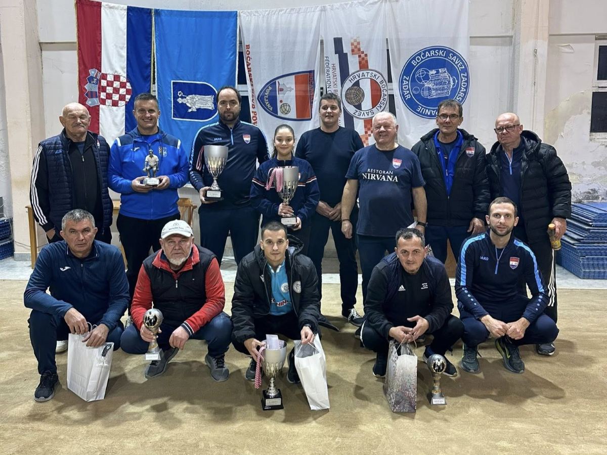 Završen 4. Božićni boćarski turnir parova Povljana 2025