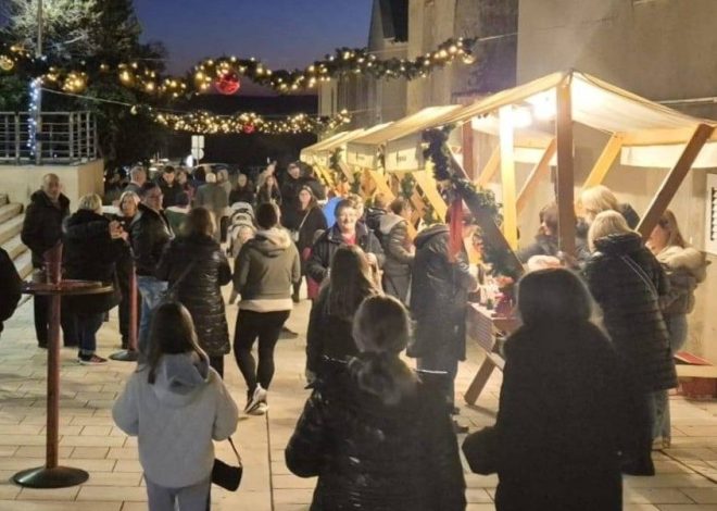 Adventsko druženje u centru Povljane