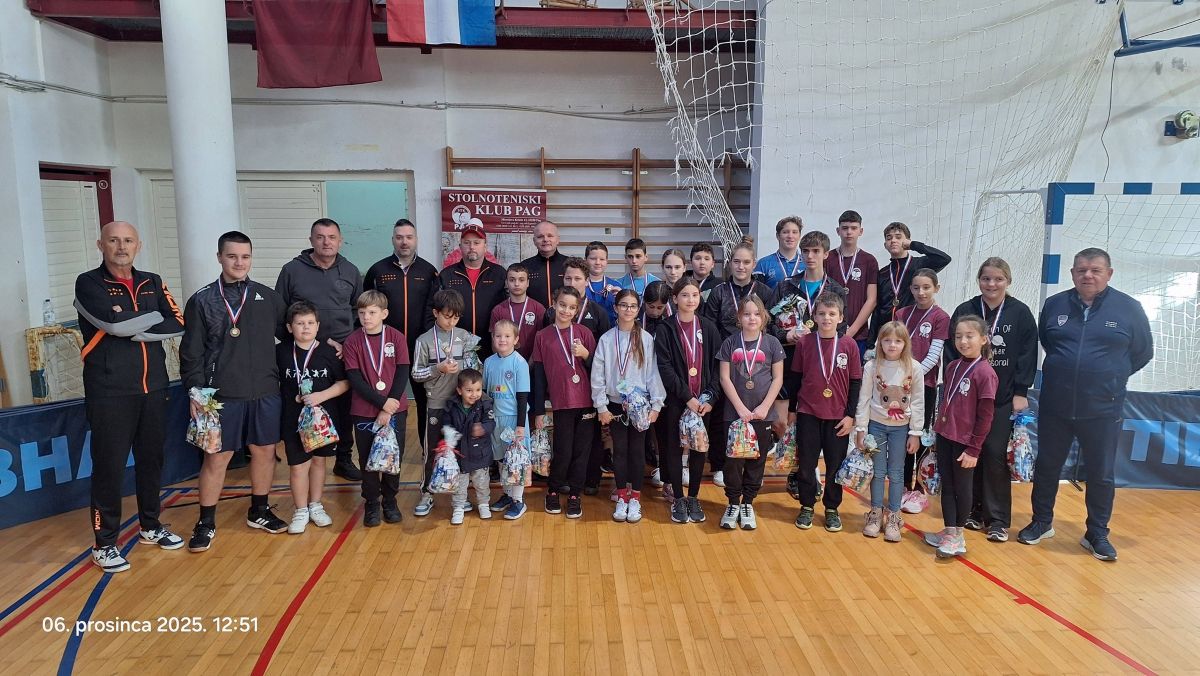 10. Božićno-novogodišnji i revijalni turniri STK Pag