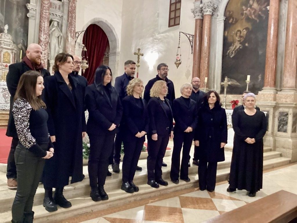 Mješoviti zbor INSULA zapjevao u crkvi sv. Frane u Zadru na “Hrvatskom Božiću”