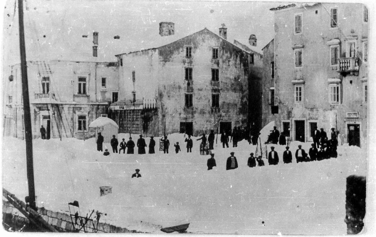 Pag, veljača 1929. godine: Dani kada se iz kuća izlazilo kroz prozore