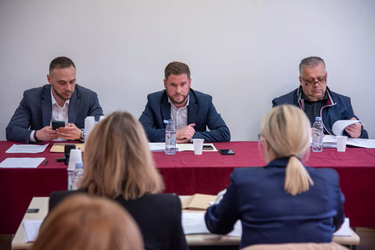 Vijećnička pitanja s Gradskog vijeća: Dizalica za brodice, pedijatar, ceste, dom za starije