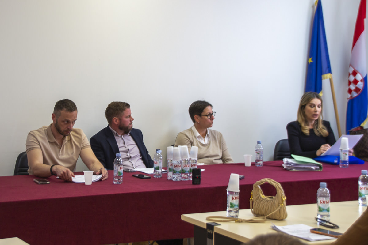 Gradsko vijeće Grada Paga donijelo je Odluku o sporu s HM Patria d.o.o. u stečaju