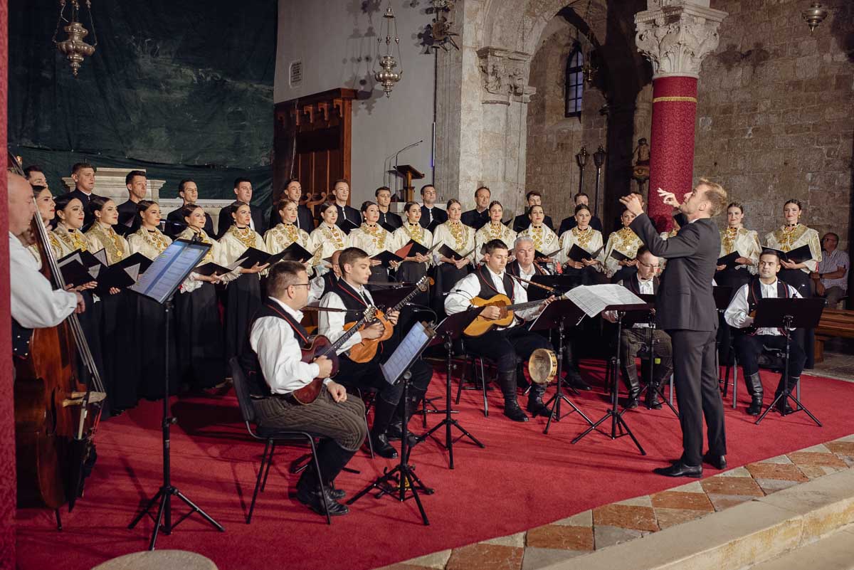 Lado izveo koncert Agnec božji u Pagu
