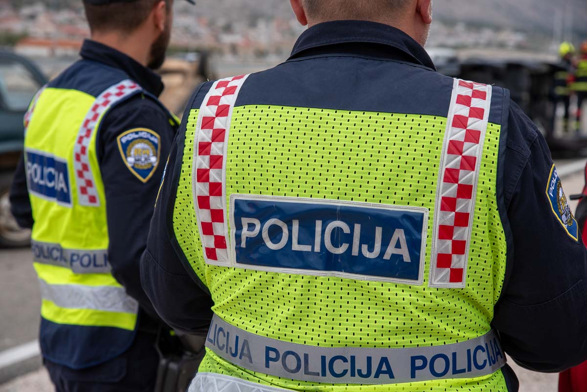 Na Pagu vozačica pod utjecajem alkohola isključena iz prometa