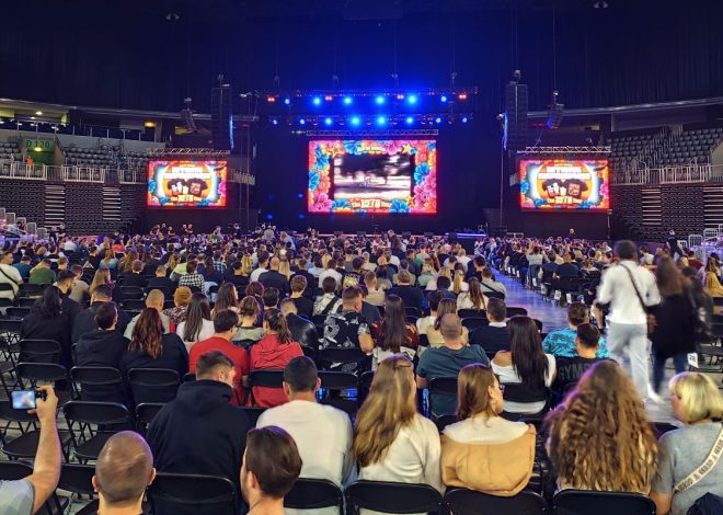 Smijeh kao odgovor na neizvjesnost: Fluffy osvojio Arenu Zagreb u najvećem stand-up spektaklu u Hrvatskoj
