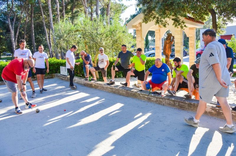 Foto: Sportsko - kulturno društvo "Stara Novalja"