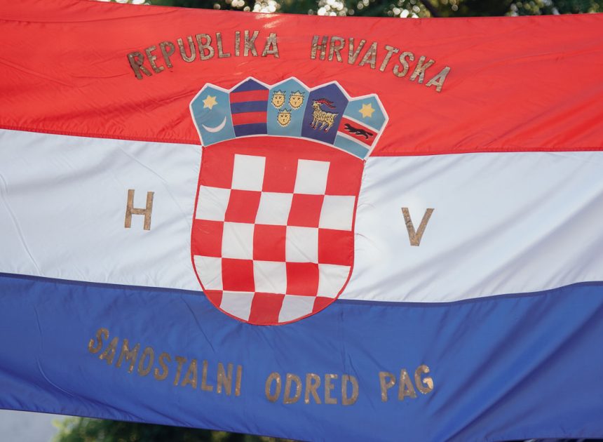 Kad je Pag postao štit Hrvatske – priča o Paškoj satniji