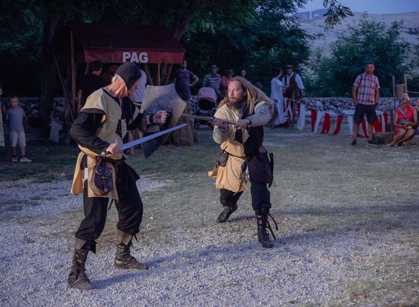 Stari grad Pag na dva dan oživio srednji vijek