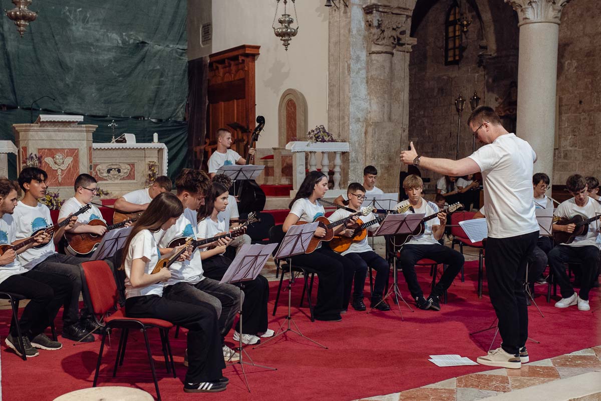Završni koncert polaznika treće Ljetne škole tambure na Pagu
