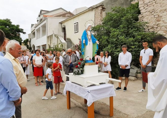 Metajna procesijom i feštom obilježava Dva luja, dan mjesta