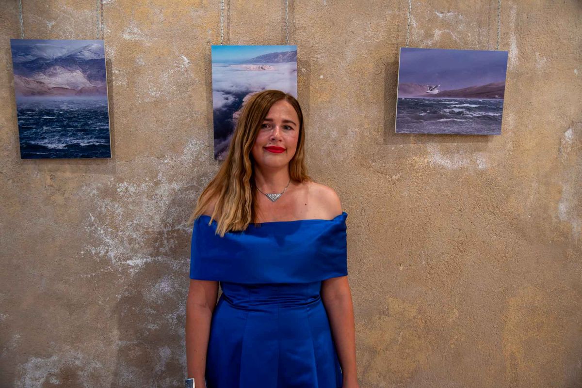 Izložba “Otok nade” Katice Mustapić osigurala godišnje obroke za 70 djece
