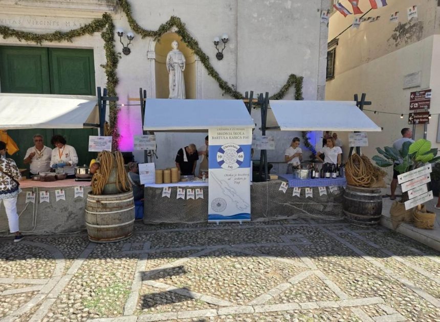 Pag na meniju predstavljen na 3. Skradinskom festivalu rižota i načina života