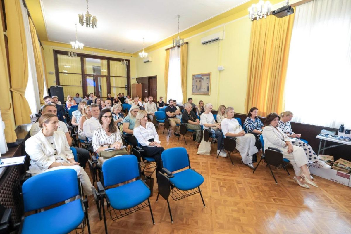Učenici će kroz terensku nastavu upoznavati prirodnu i kulturnu baštinu Zadarske županije