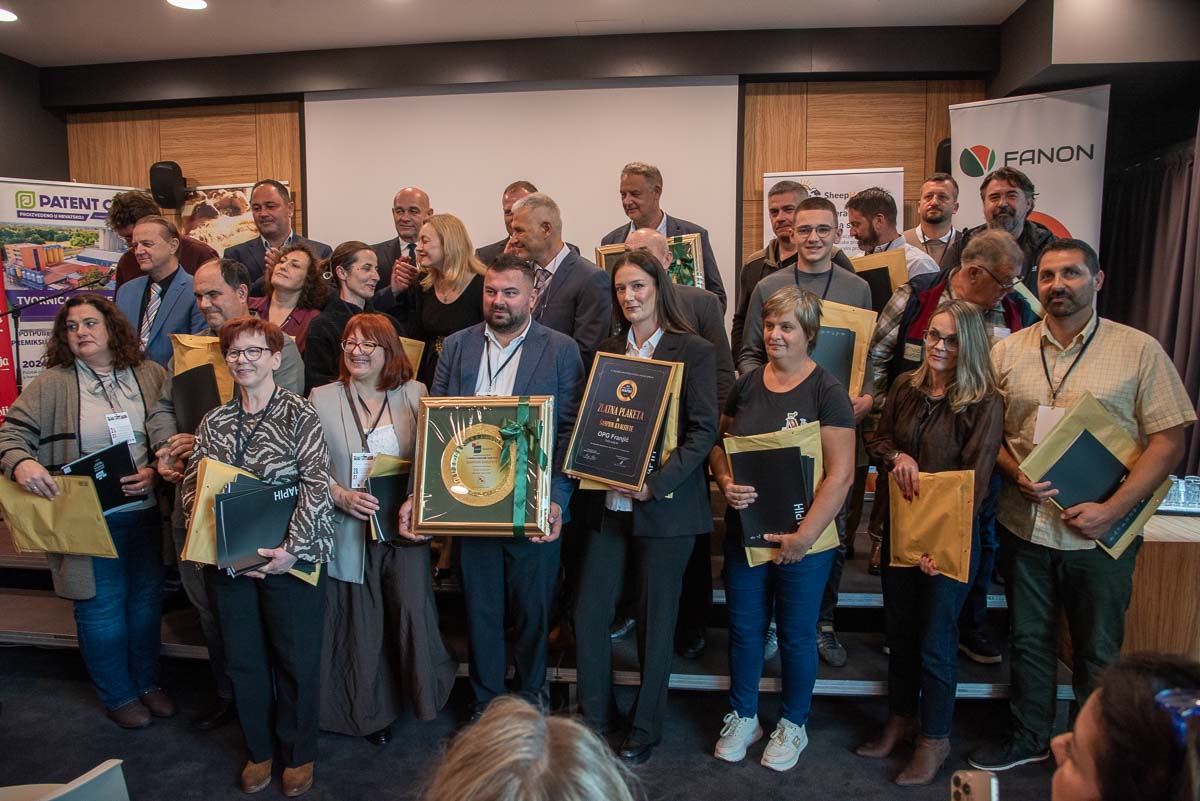 U fokusu 28. savjetovanja uzgajivača ovaca i koza očuvanje paške ovce i domaće proizvodnje