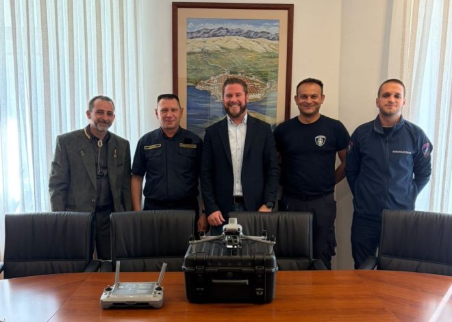 Grad Pag operativnim službama predao na korištenje termalni dron