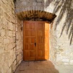 Nova vrata atrija Kneževa dvora u Pagu Nova vrata atrija Kneževa dvora u Pagu