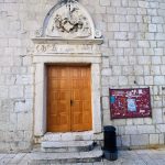 Nova vrata atrija Kneževa dvora u Pagu Nova vrata atrija Kneževa dvora u Pagu